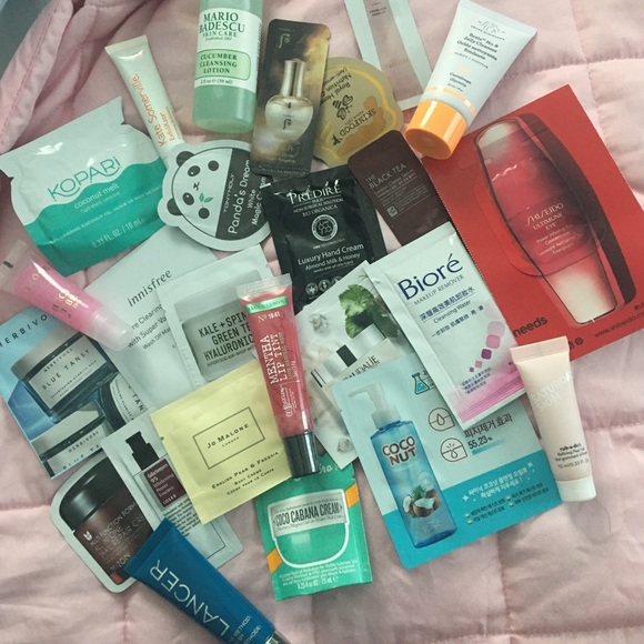 Sephora Other - NWT Huge skincare sample and lipgloss bundle!